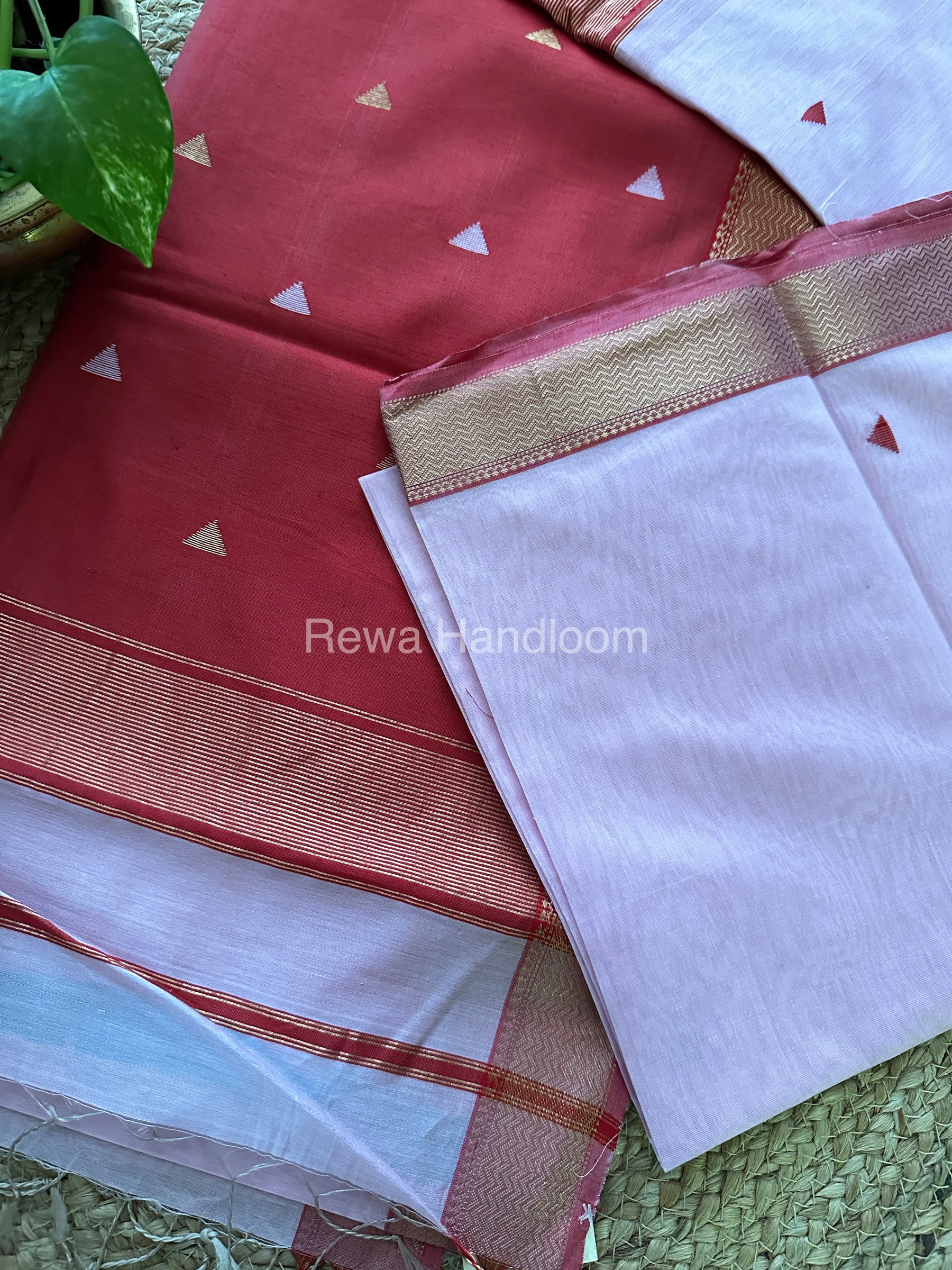 Light Pink Motifs ~ Maheshwari Saree-SBT028