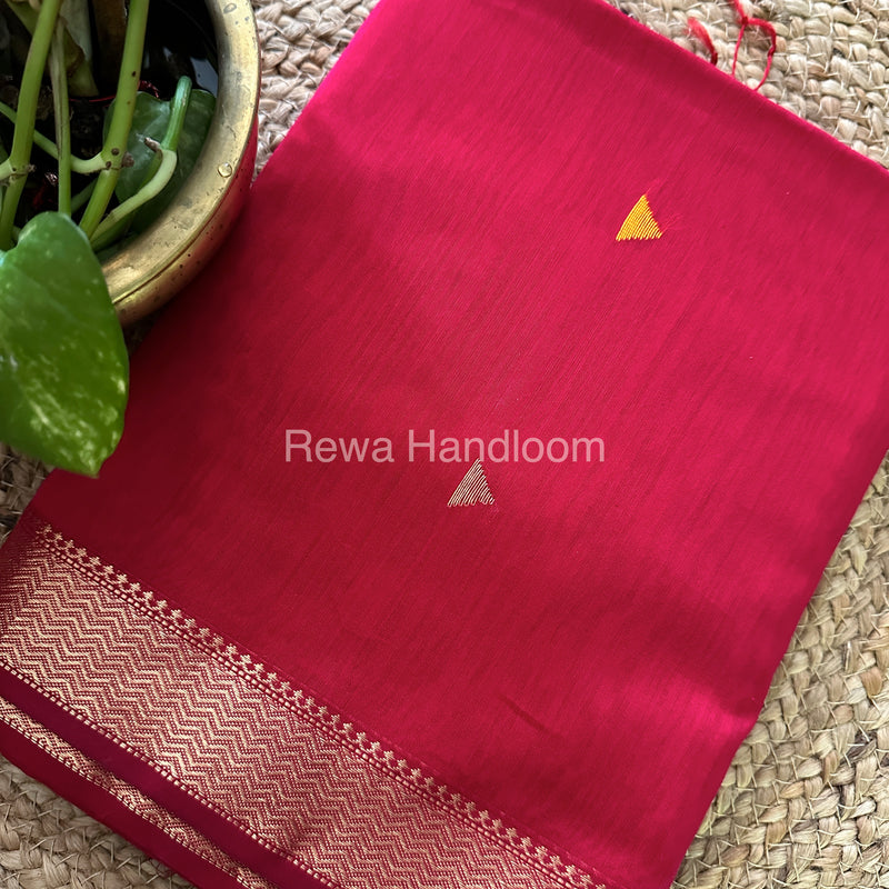  Motifs ~ Maheshwari Saree