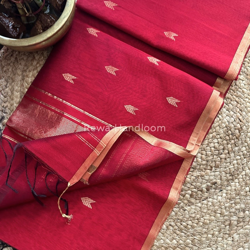  Zari Butti Maheshwari Saree