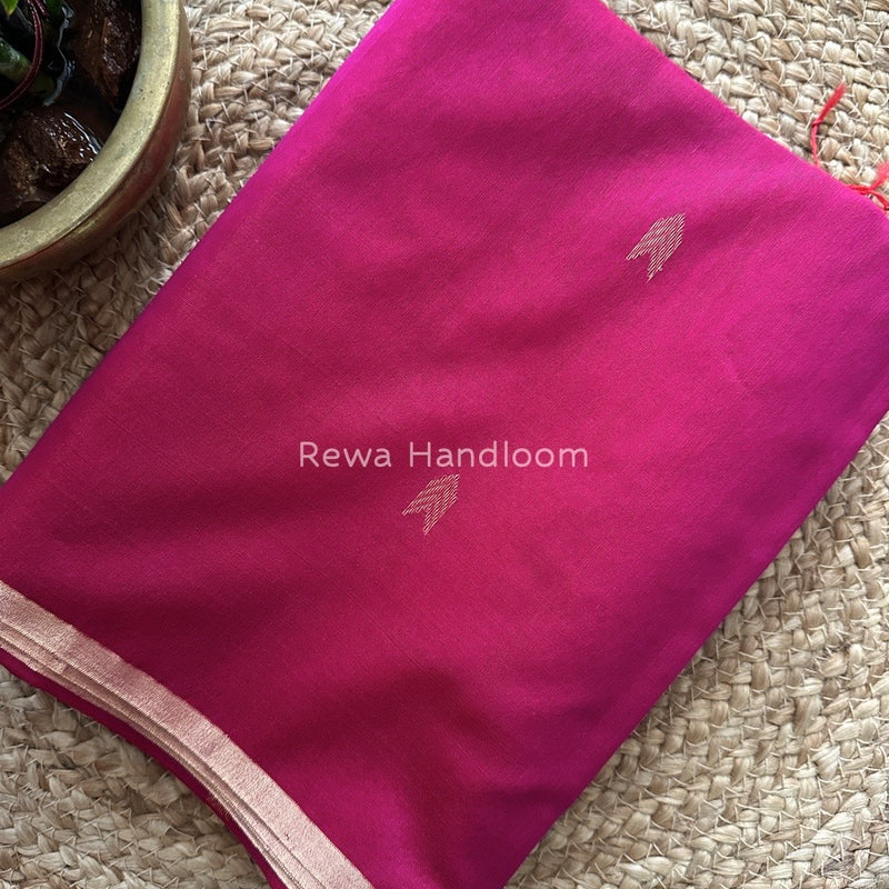 Magenta Zari Butti Maheshwari Saree VBS038