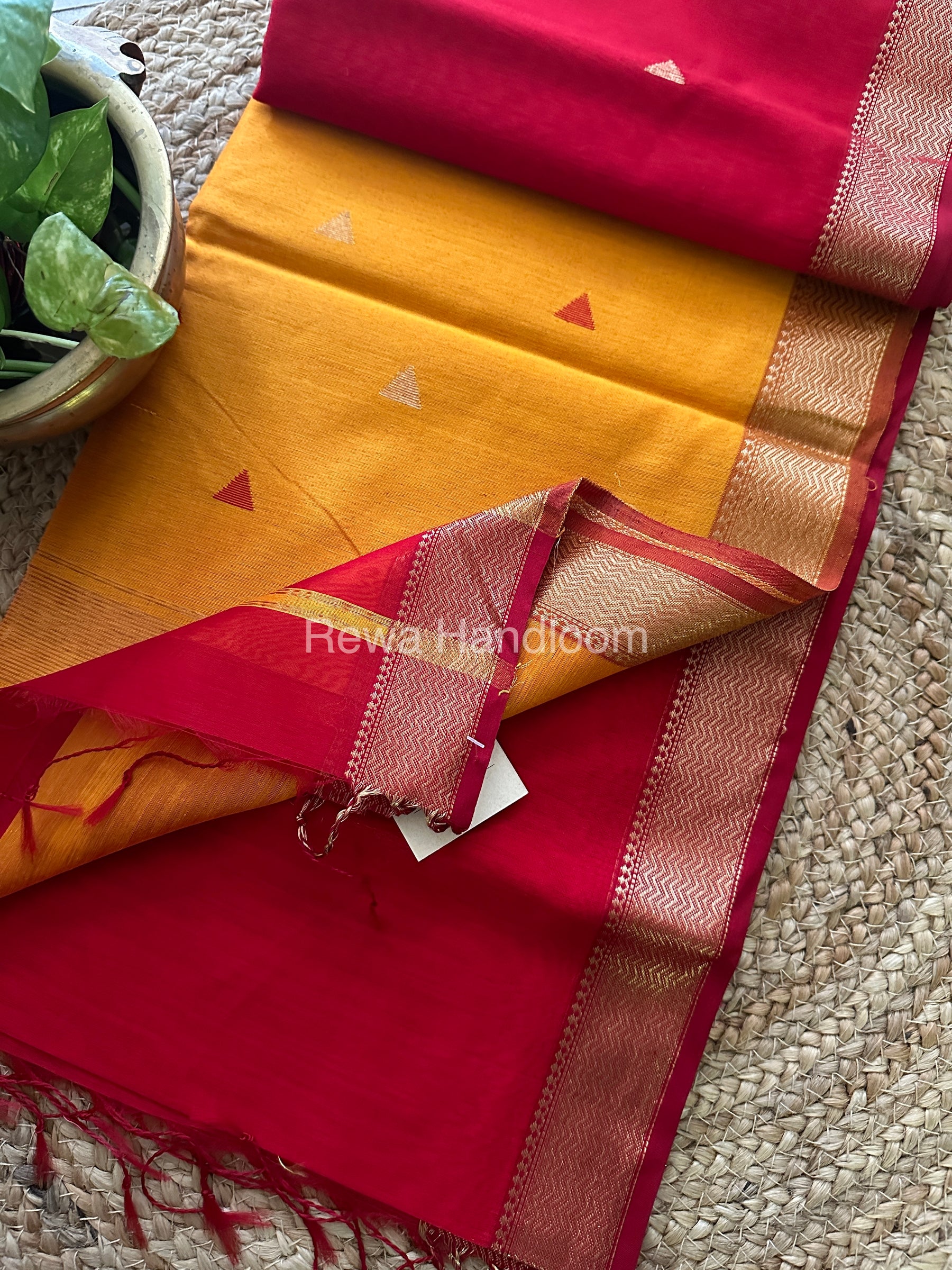 Red Motifs ~ Maheshwari Saree-SBT021