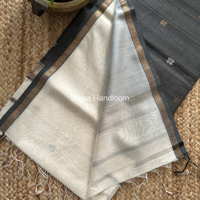 White Star Butti Maheshwari Saree SSB030
