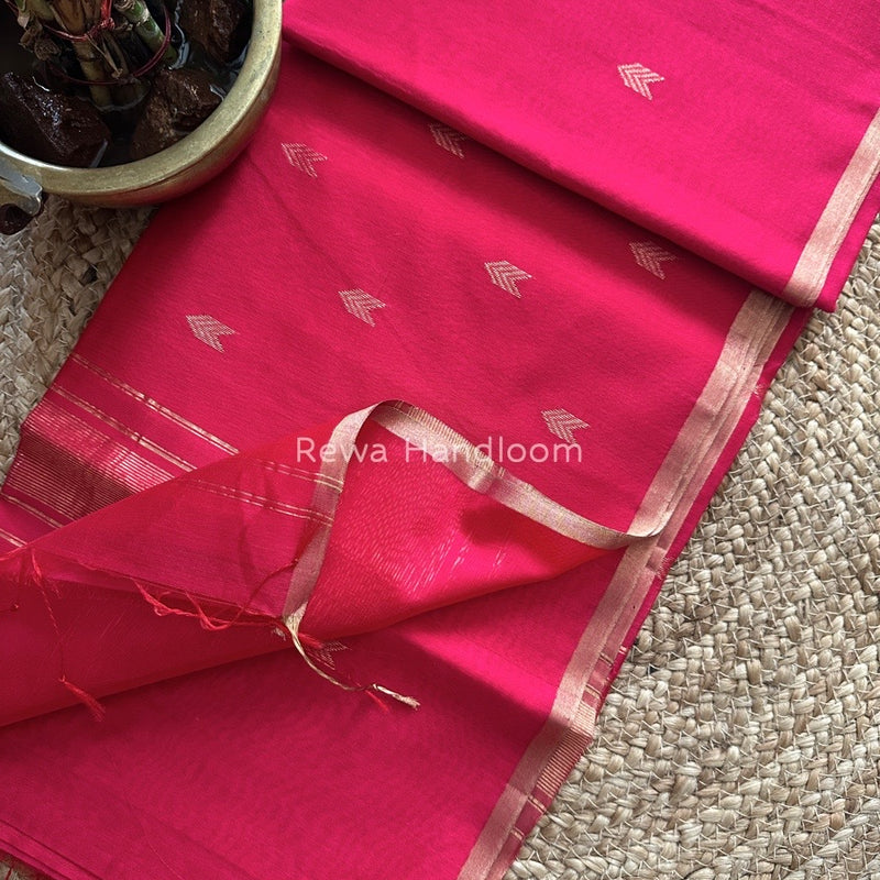  Zari Butti Maheshwari Saree