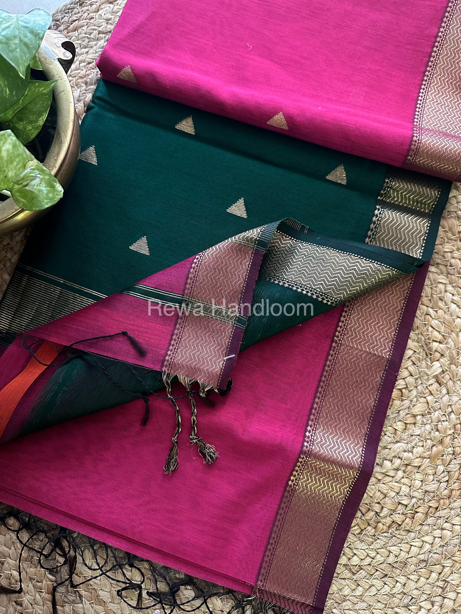 Magenta Motifs ~ Maheshwari Saree-SBT032