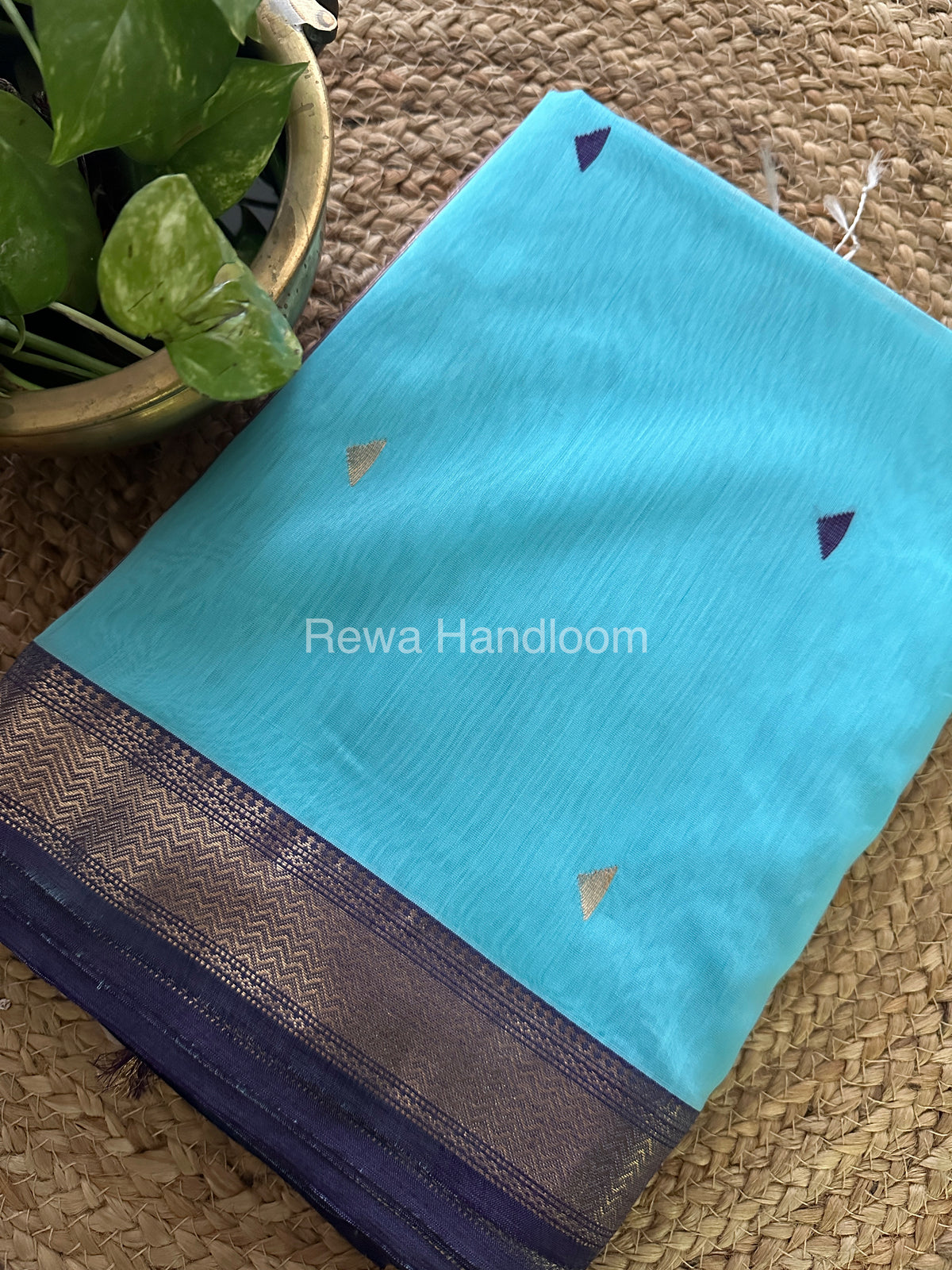  Motifs ~ Maheshwari Saree