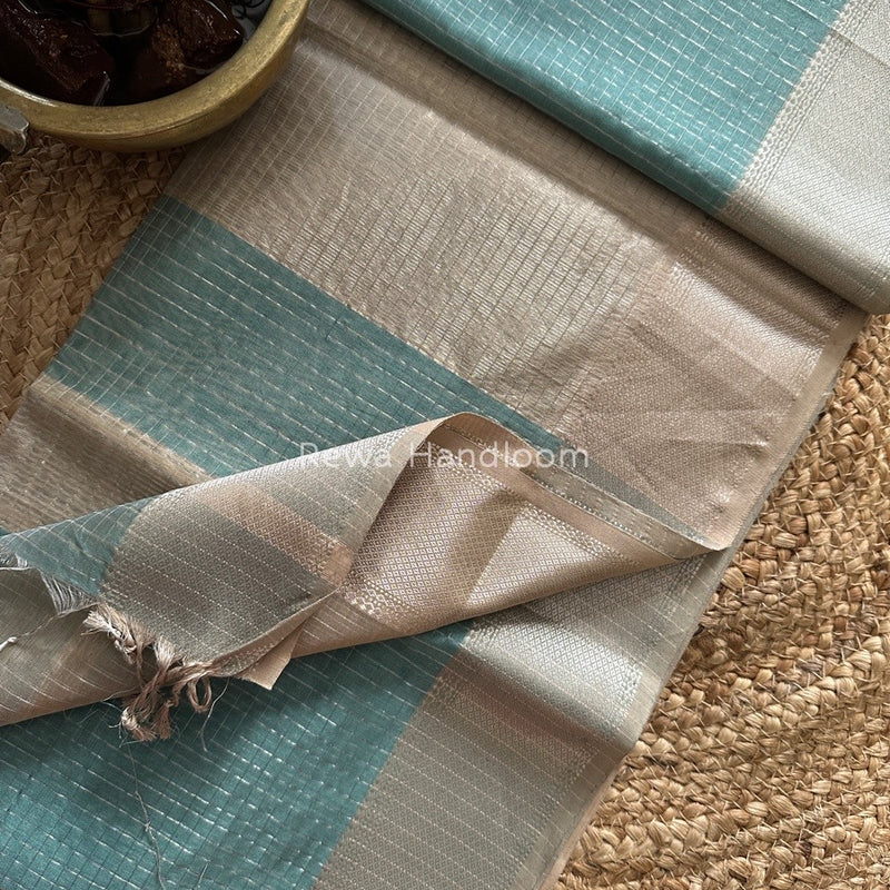 Maheshwari Silver Zari Checks Silk Saree