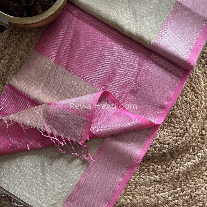 Maheshwari Silver Zari Checks Silk Saree