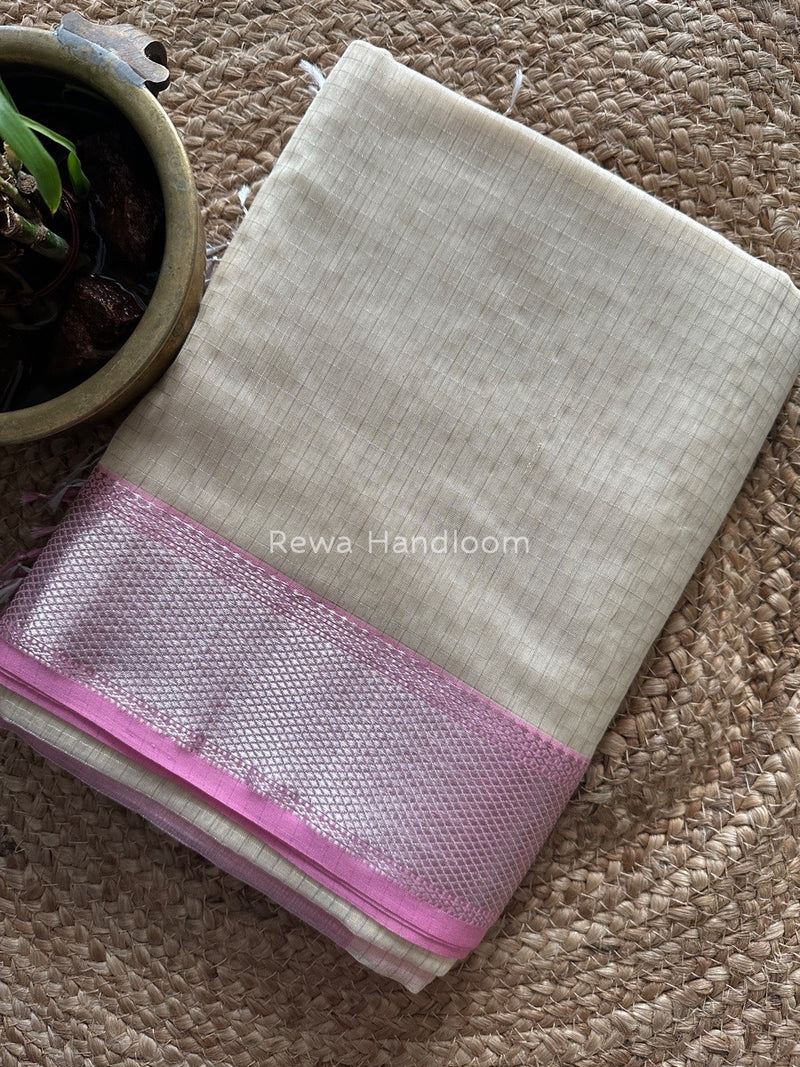 Maheshwari Light Yellow Silver Zari Checks Silk Saree SZ064