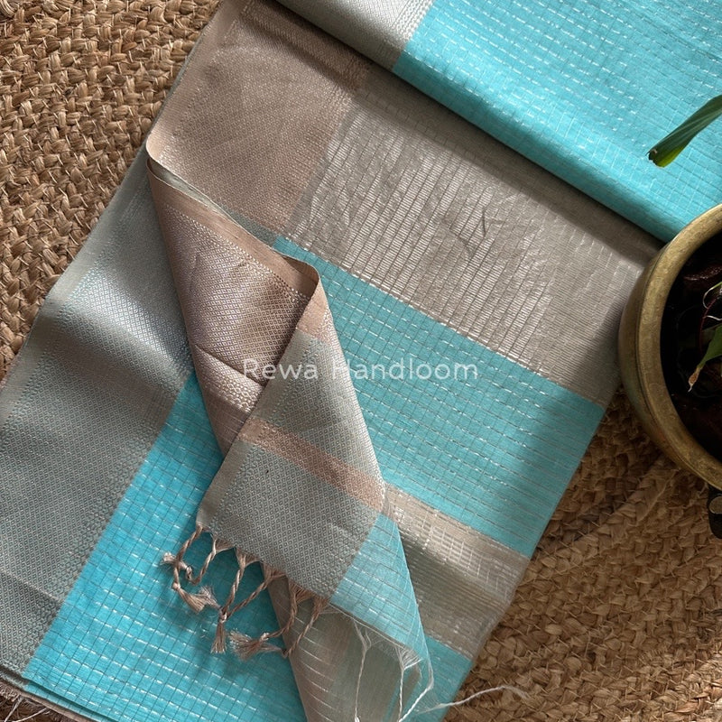 Maheshwari Silver Zari Checks Silk Saree