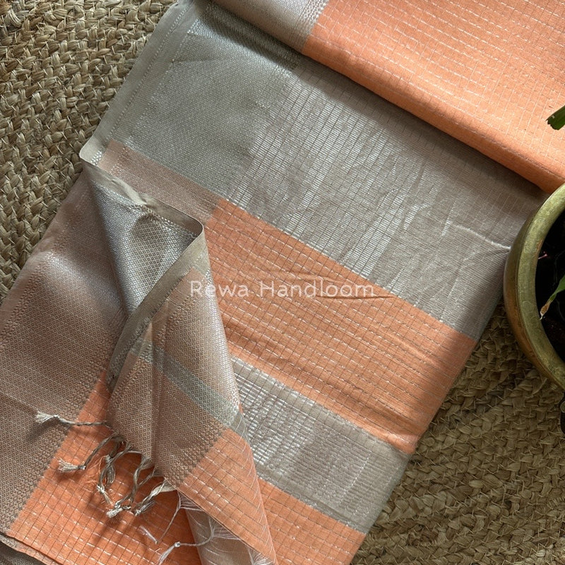Maheshwari Silver Zari Checks Silk Saree