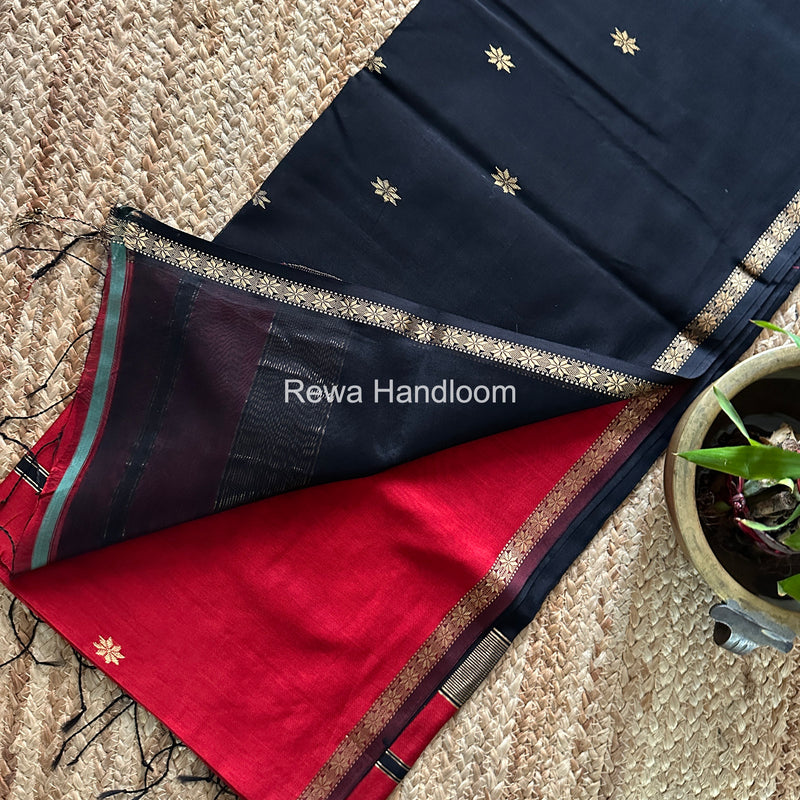 Red Star Butti Maheshwari Saree SSB026
