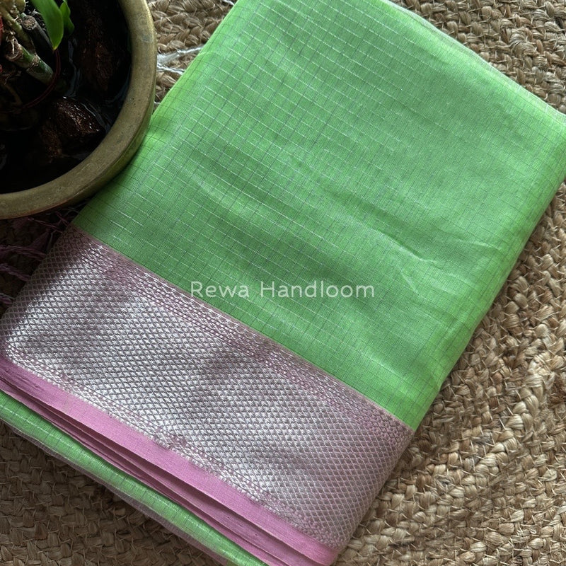 Maheshwari Parrot Green Silver Zari Checks Silk Saree SZ070