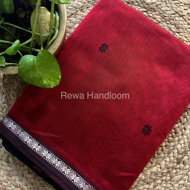  Zari Butti ~ Maheshwari Saree