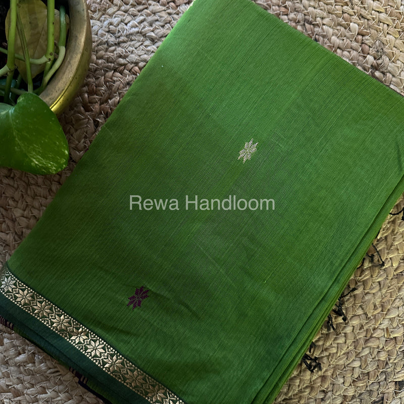  Zari Butti ~ Maheshwari Saree