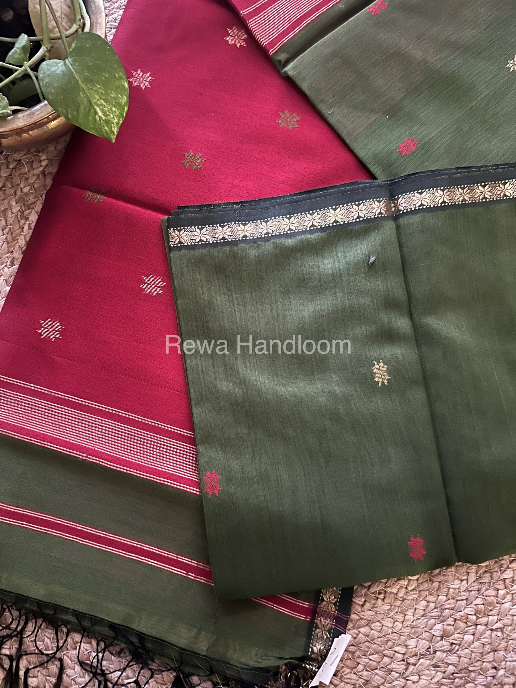 Mehndi Green-Maroon Zari Butti ~ Maheshwari Saree-SBT016