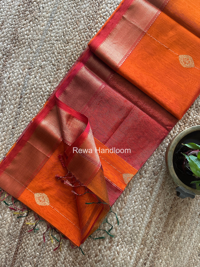 Maheshwari Shaded Butta Saree