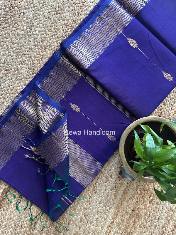 Maheshwari Shaded Butta Saree