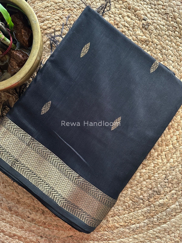 Black Zari Butti Maheshwari Saree PTB0112