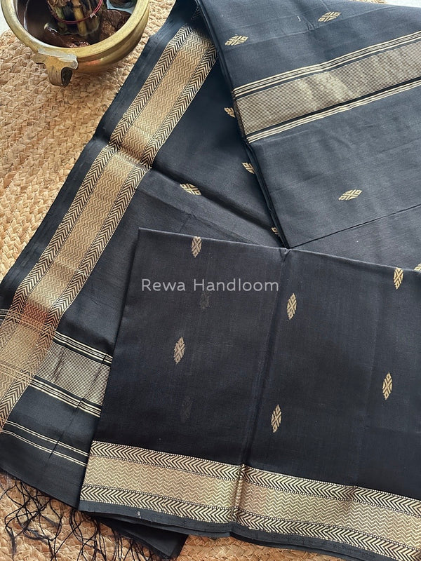Maheshwari Saree