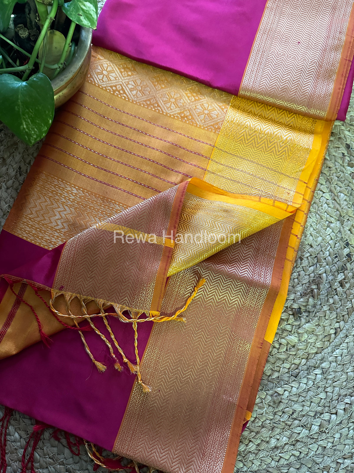 Maheshwari Magenta Yellow Pure Silk Saree-PS012