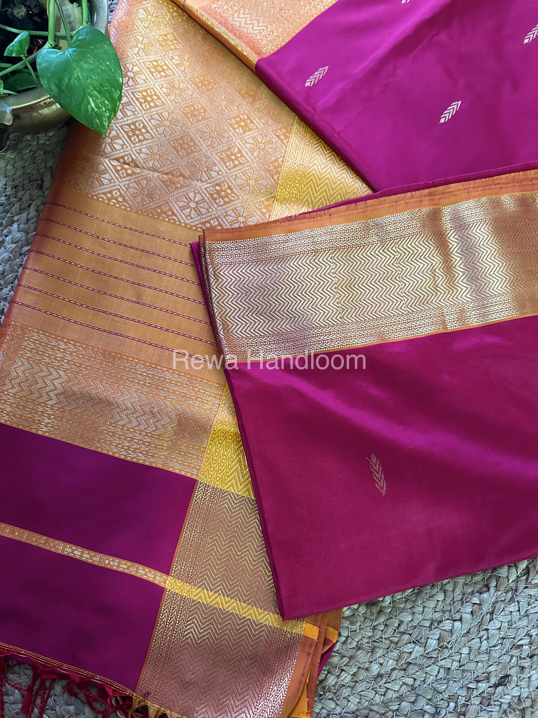 Maheshwari Magenta Yellow Pure Silk Saree-PS012