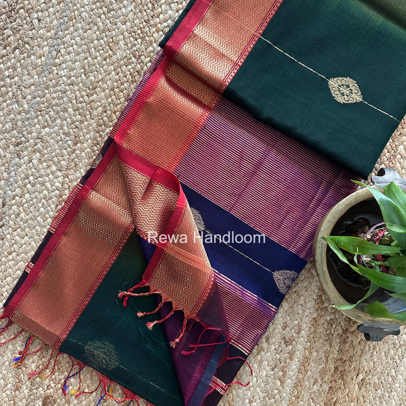 Maheshwari Shaded Butta Saree