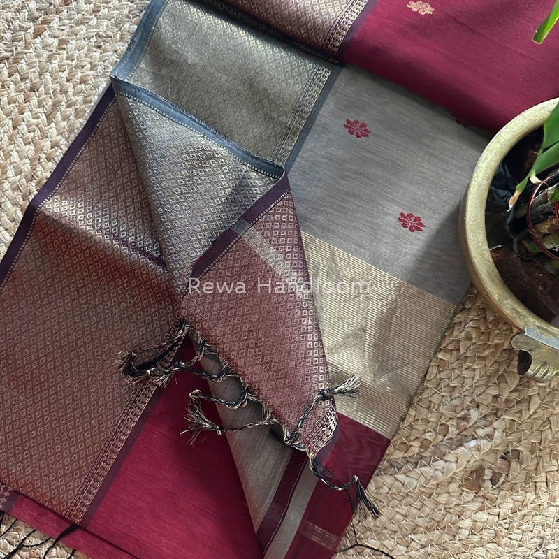 Maheshwari Zari Skirt Butti Saree