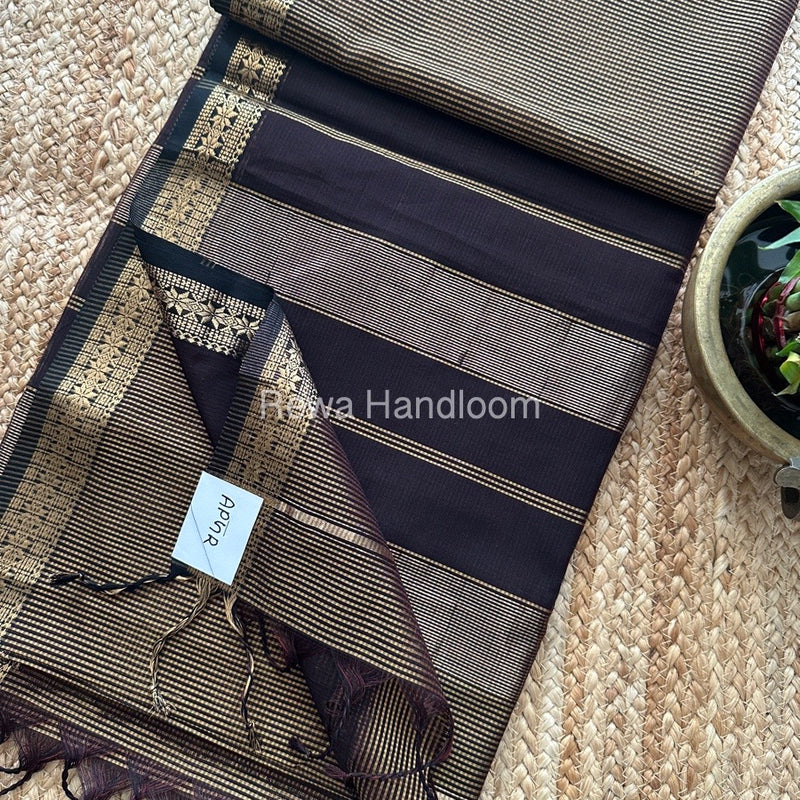 Maheshwari Garbha Reshami Silk Saree