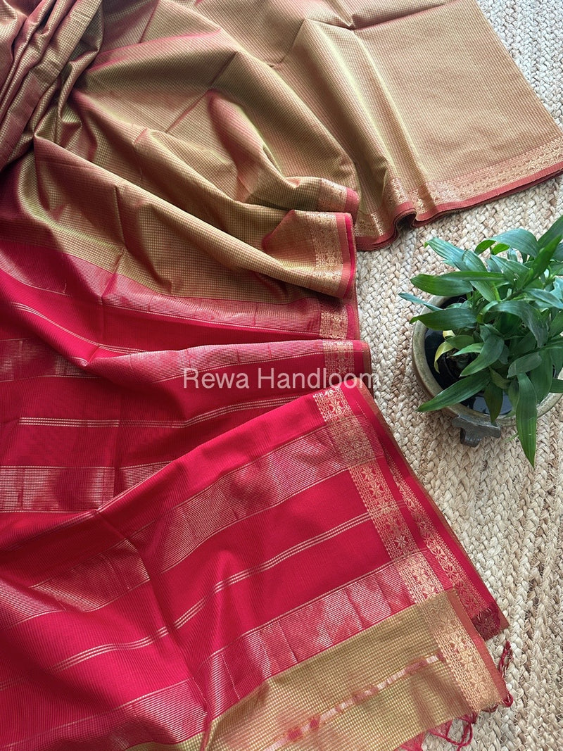 Maheshwari Garbha Reshami Silk Saree