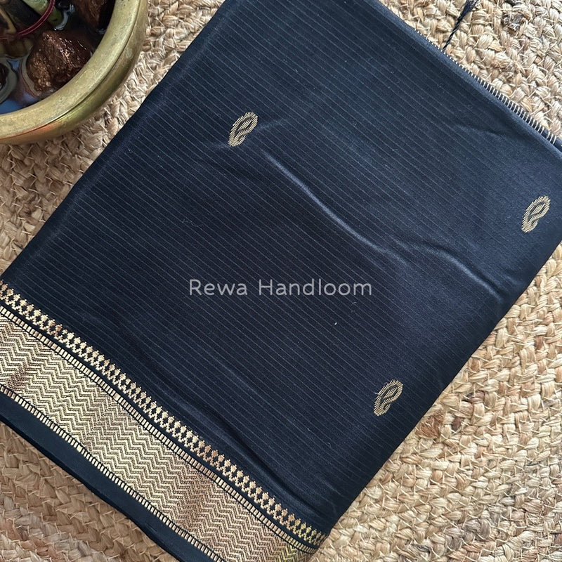 Maheshwari Black Zari Butti Saree ZKB09
