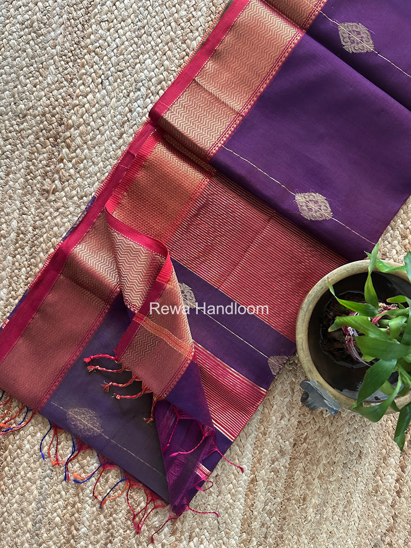 Maheshwari Shaded Butta Saree