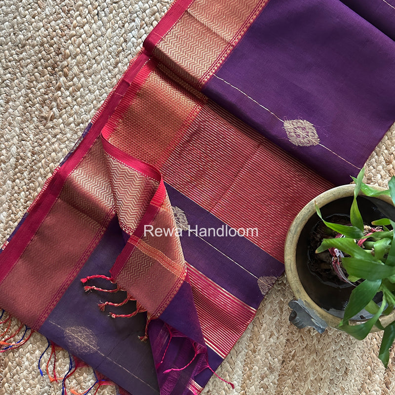Maheshwari Shaded Butta Saree