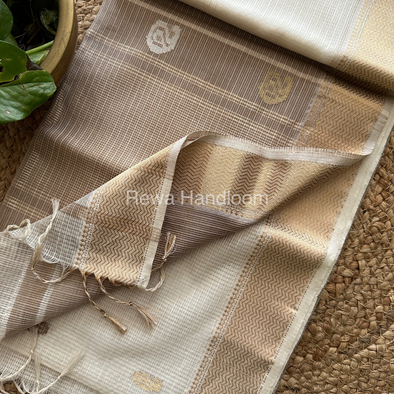White Zari Butti ~ Maheshwari Saree-KJS01