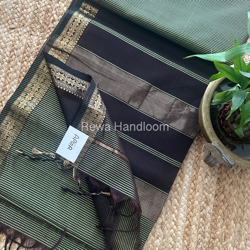 Maheshwari Pista Green Garbha Reshami Silk Saree GS235