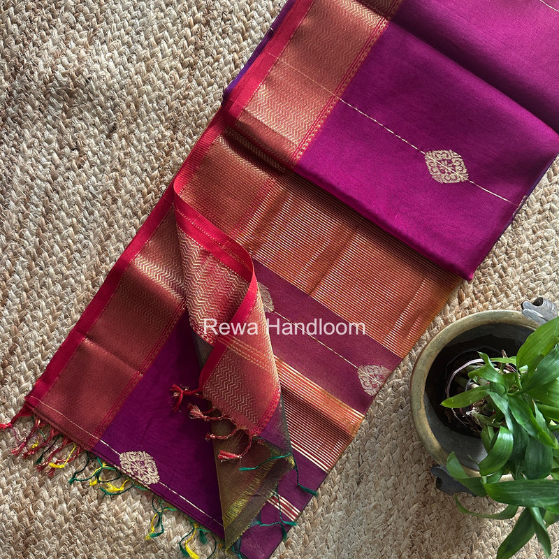 Maheshwari Shaded Butta Saree