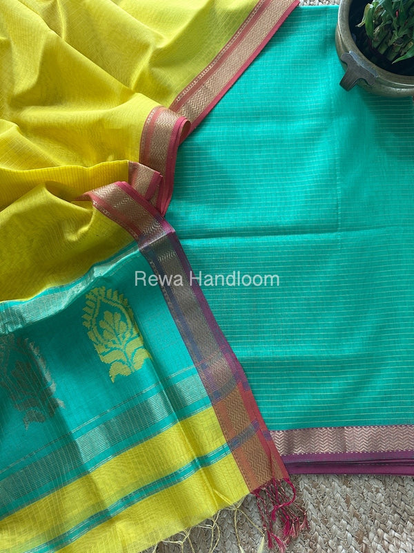 Maheshwari Motifs Top-Dupatta Set