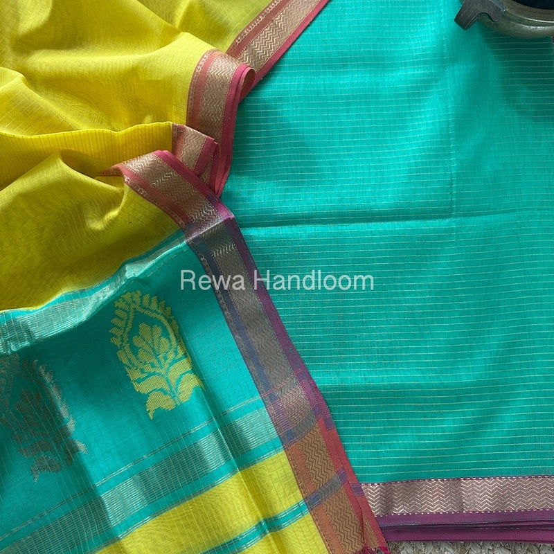 Maheshwari Motifs Top-Dupatta Set