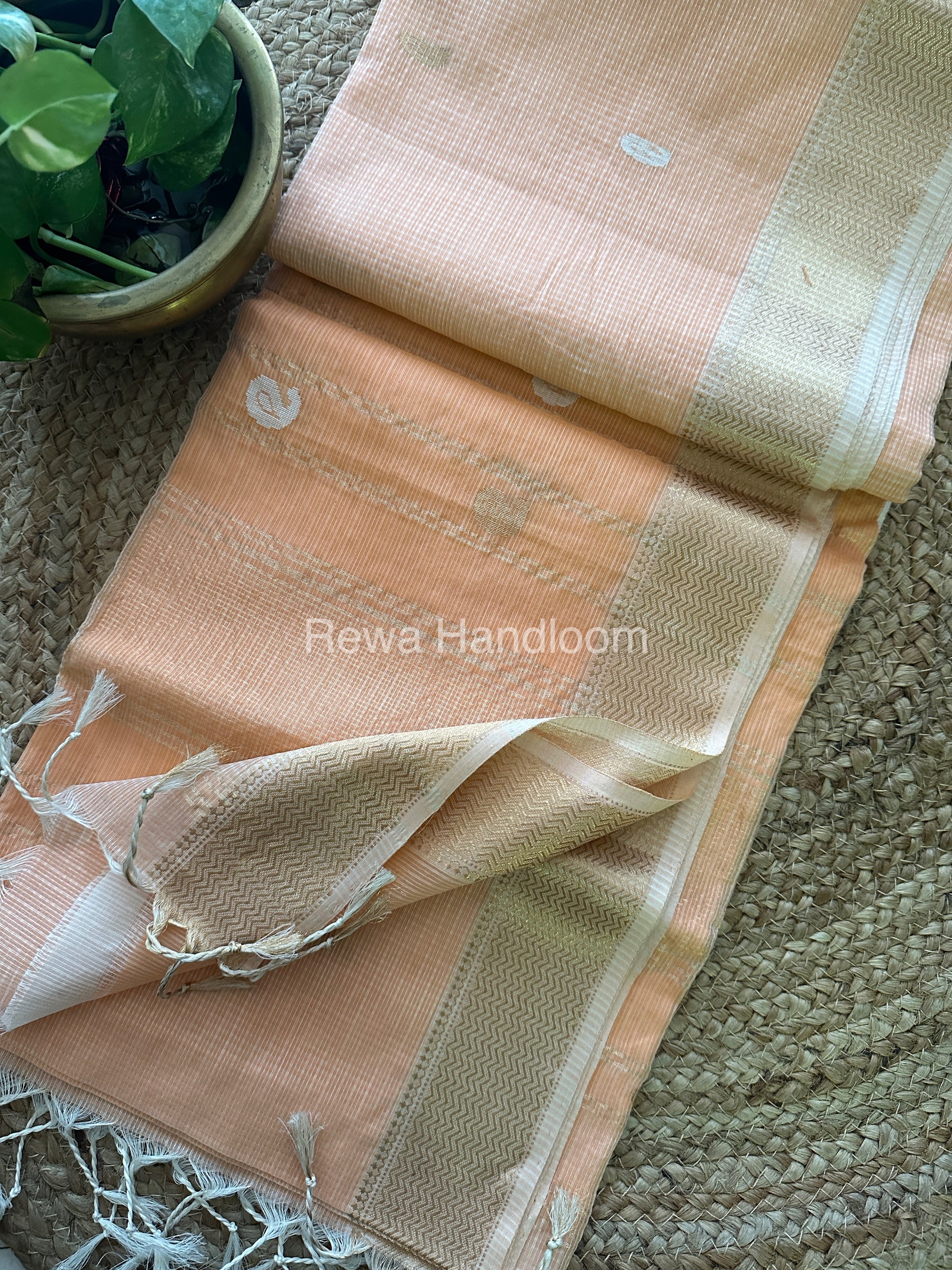 Papaya Peach Zari Butti ~ Maheshwari Saree-KJS018