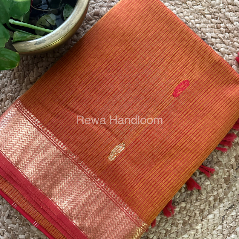  Zari Butti ~ Maheshwari Saree