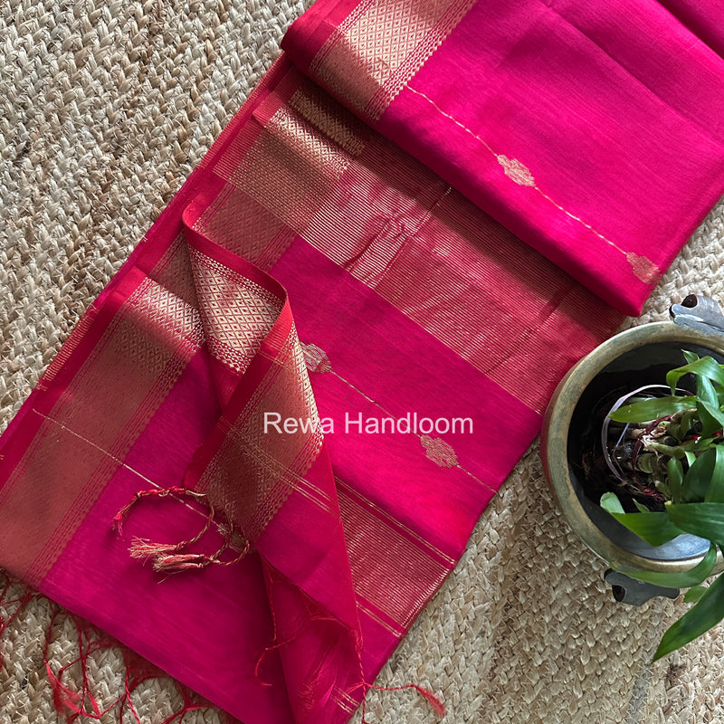 Maheshwari Shaded Butta Saree
