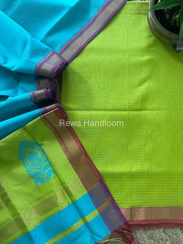 Maheshwari Motifs Top-Dupatta Set