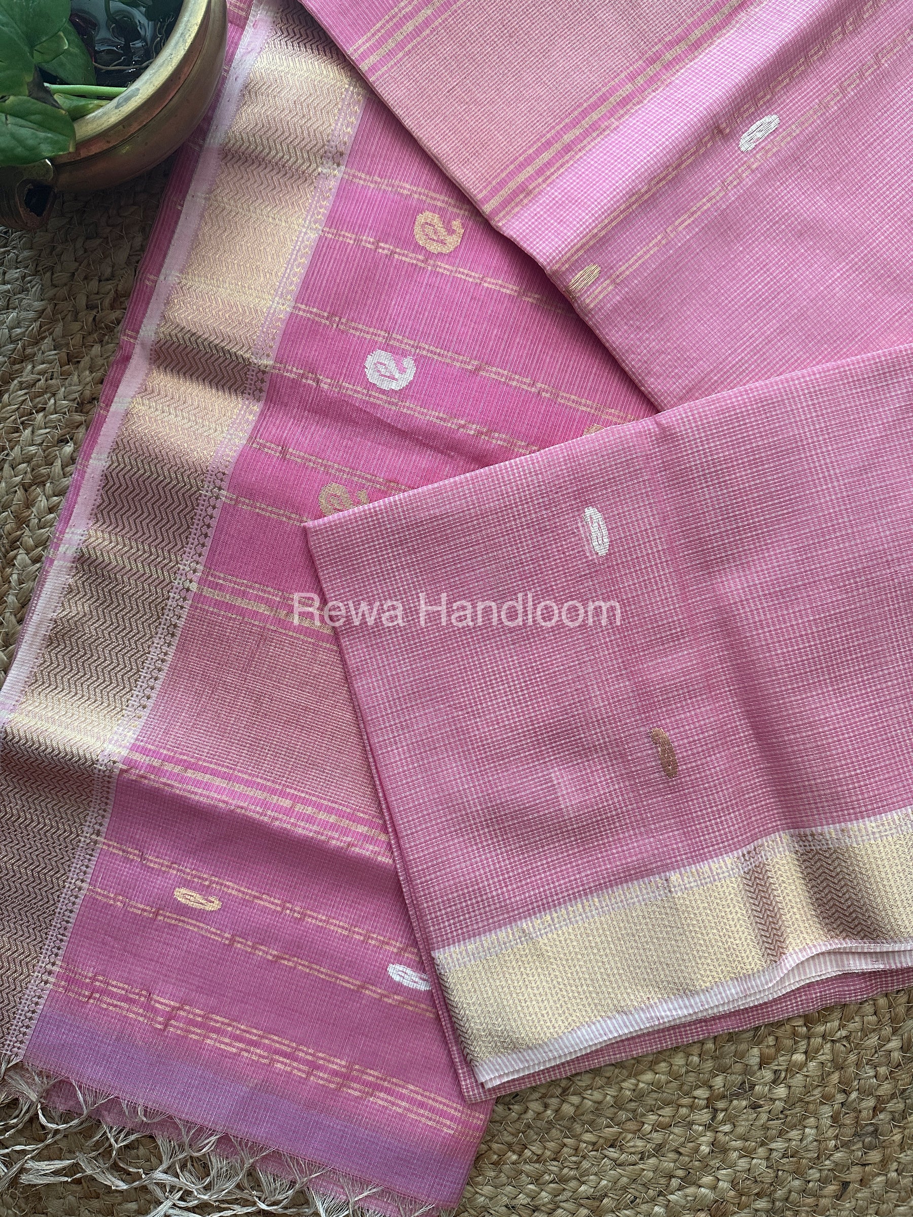 Light Pink Zari Butti ~ Maheshwari Saree-KJS021