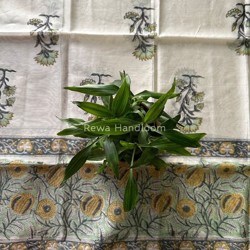 Maheshwari Pista Green Hand Block Printed Dupatta HD03