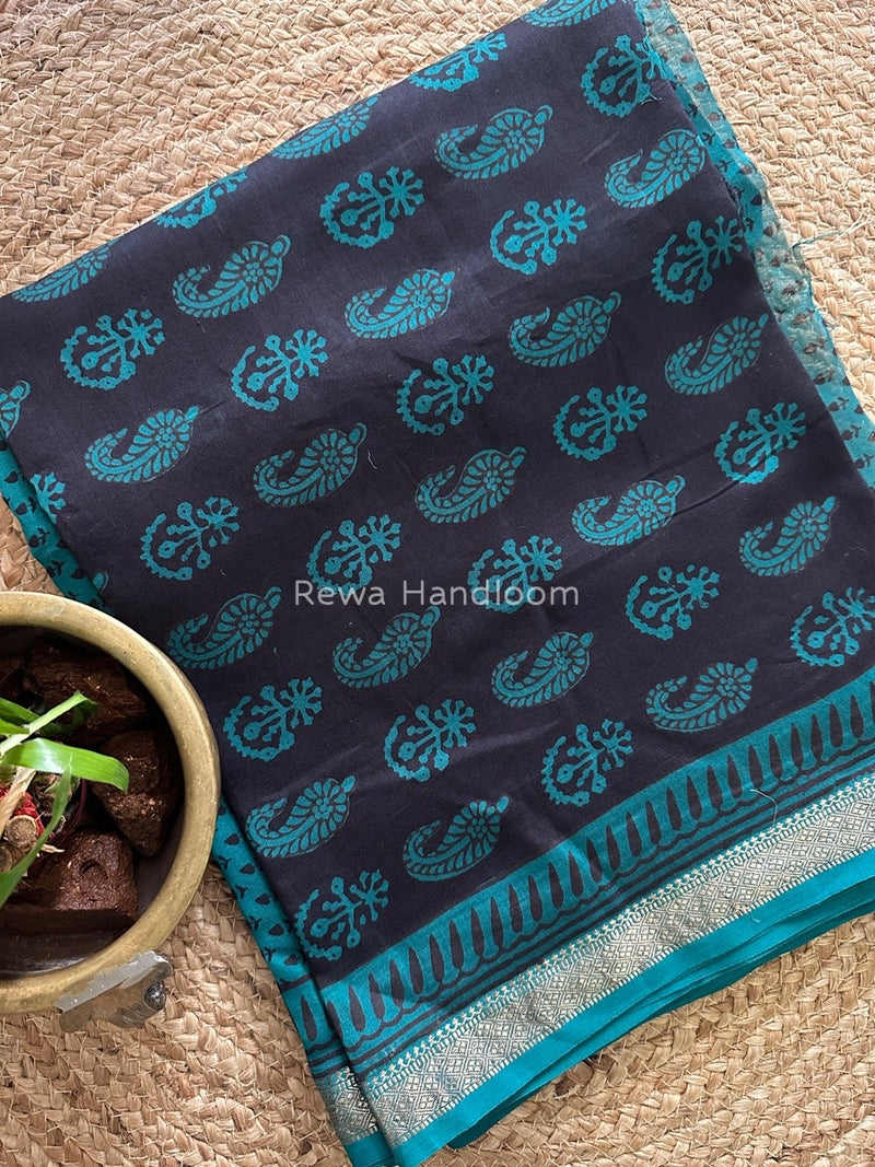 Maheshwari Black-Green Bagh Print Suit BSP0160