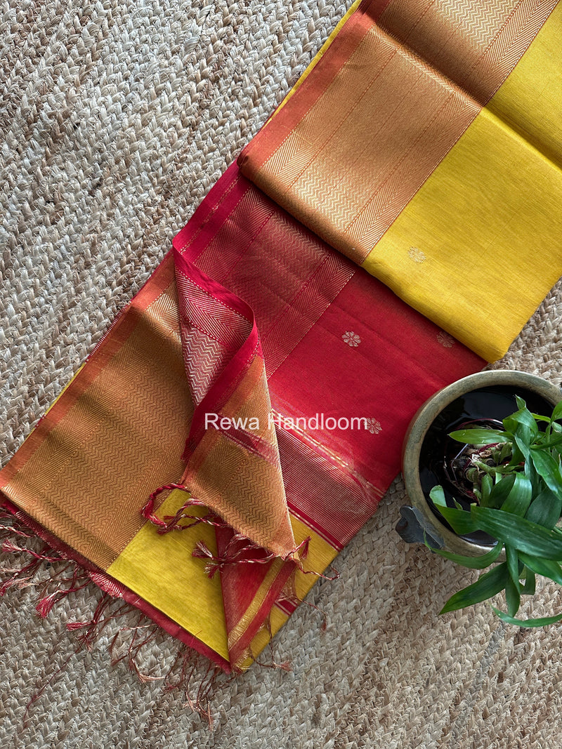 Maheshwari Tissue Butti Saree