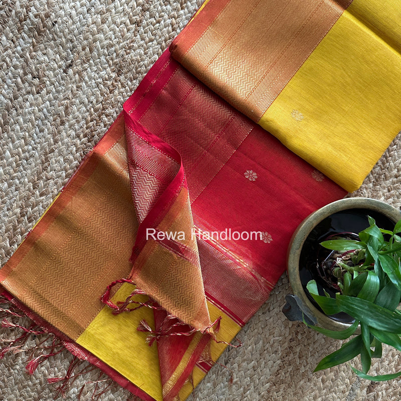 Maheshwari Tissue Butti Saree