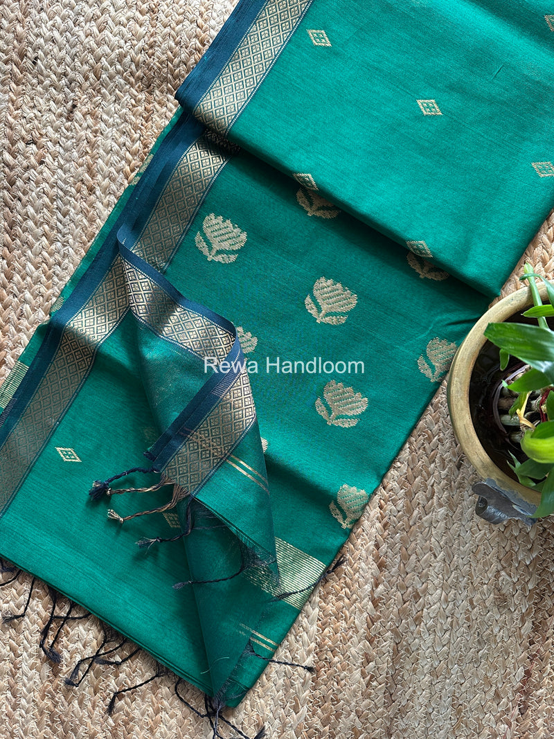 Maheshwari Lotus Butta Saree