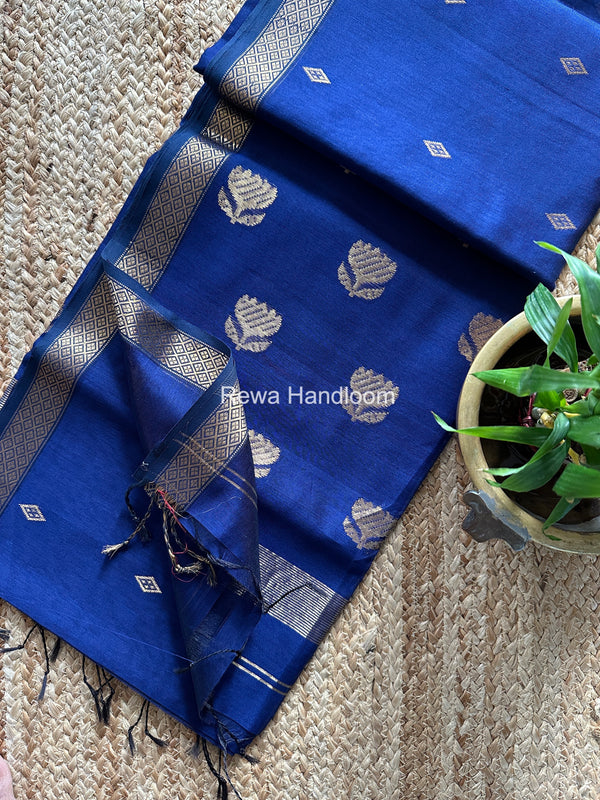Maheshwari Lotus Butta Saree