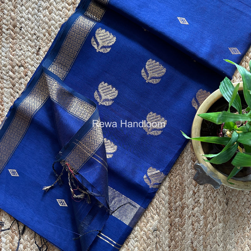 Maheshwari Lotus Butta Saree