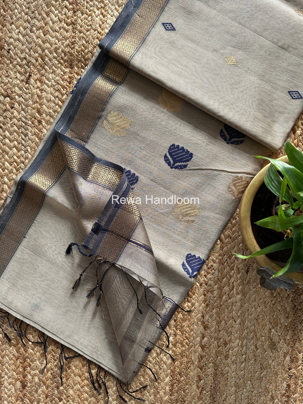 Maheshwari Lotus Butta Saree